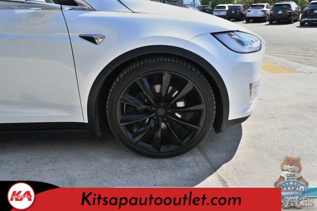 2017 Tesla Model X 100D / AWD / Air Supsension / Power & Heated Leather Seats / Heated Steering Wheel / Navigation / Auto Pilot / Adaptive Cruise Control / Lane Departure Alert / Bluetooth / Back Up Camera / 295 Mi Range Banglore