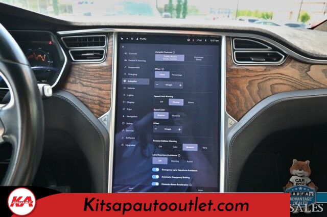 2017 Tesla Model X 100D / AWD / Air Supsension / Power & Heated Leather Seats / Heated Steering Wheel / Navigation / Auto Pilot / Adaptive Cruise Control / Lane Departure Alert / Bluetooth / Back Up Camera / 295 Mi Range Banglore