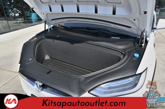 2017 Tesla Model X 100D / AWD / Air Supsension / Power & Heated Leather Seats / Heated Steering Wheel / Navigation / Auto Pilot / Adaptive Cruise Control / Lane Departure Alert / Bluetooth / Back Up Camera / 295 Mi Range Banglore