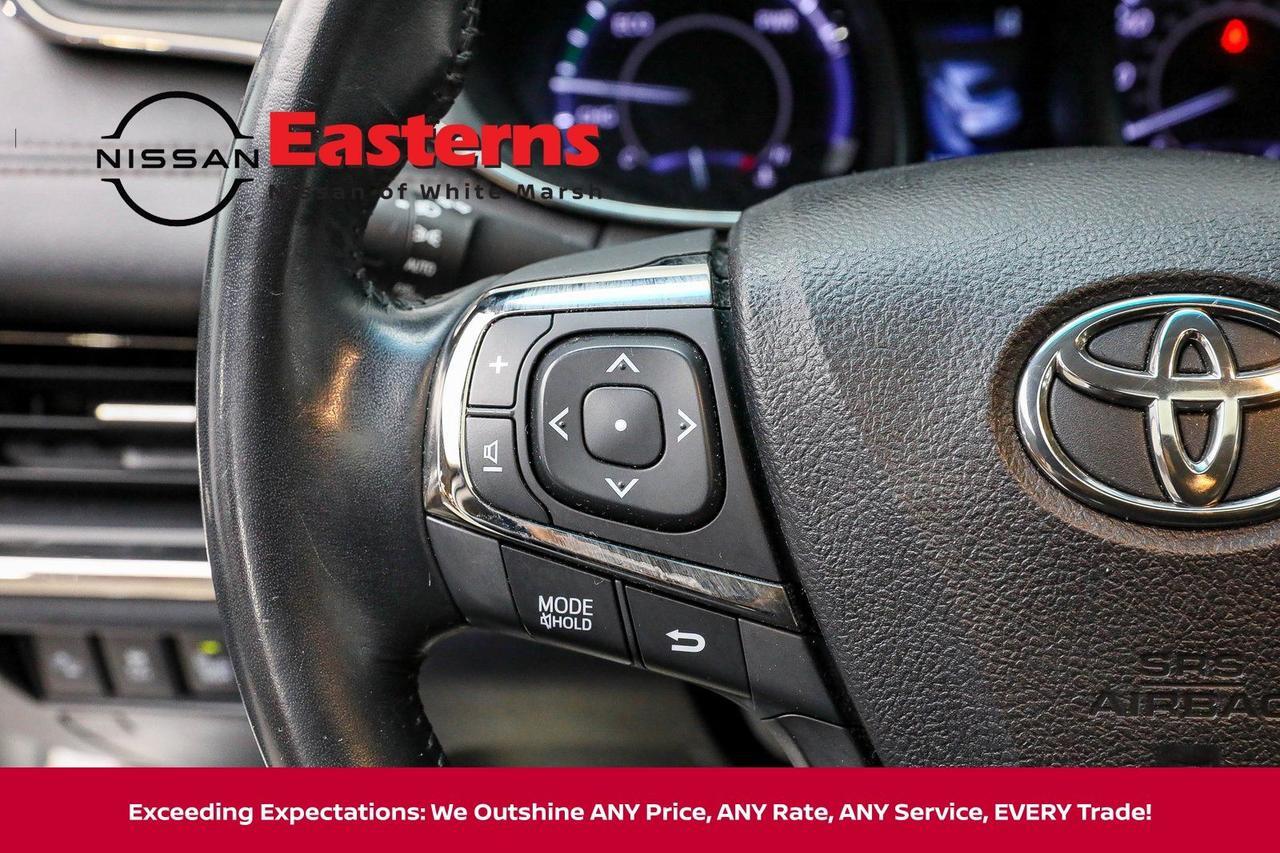 2017 Toyota Avalon Hybrid Limited White Marsh MD