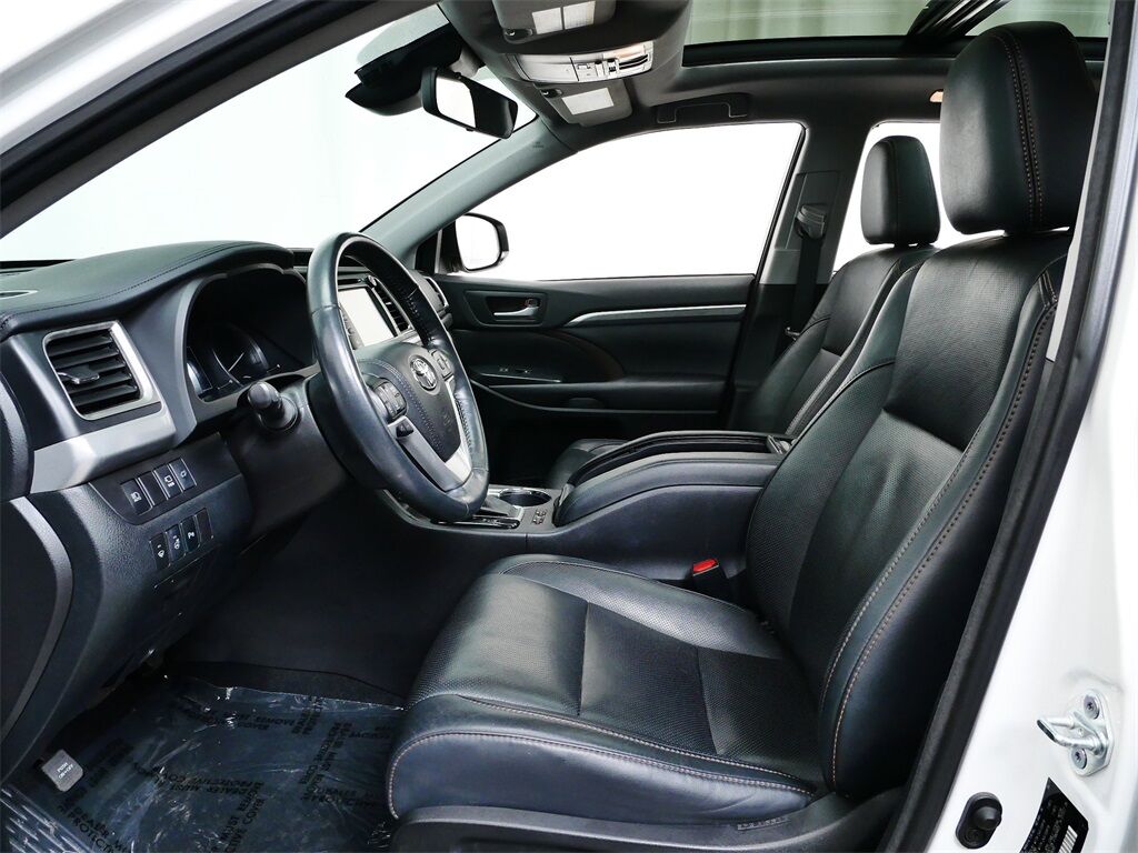 2017 Toyota Highlander Hybrid Limited Platinum Oak Ridge TN