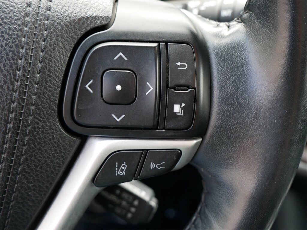 2017 Toyota Highlander Hybrid Limited Platinum Oak Ridge TN