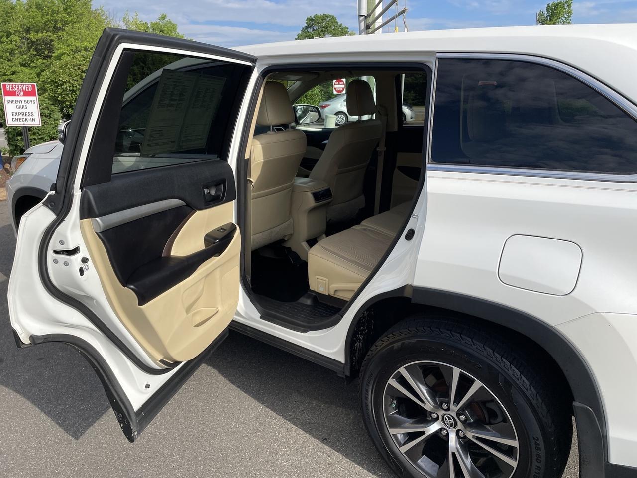 2017 Toyota Highlander LE Springfield VA