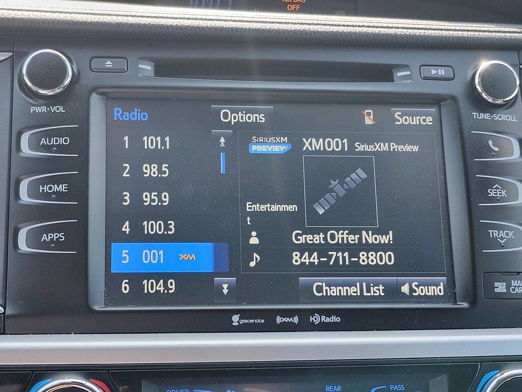 2017 Toyota Highlander XLE Green Bay WI