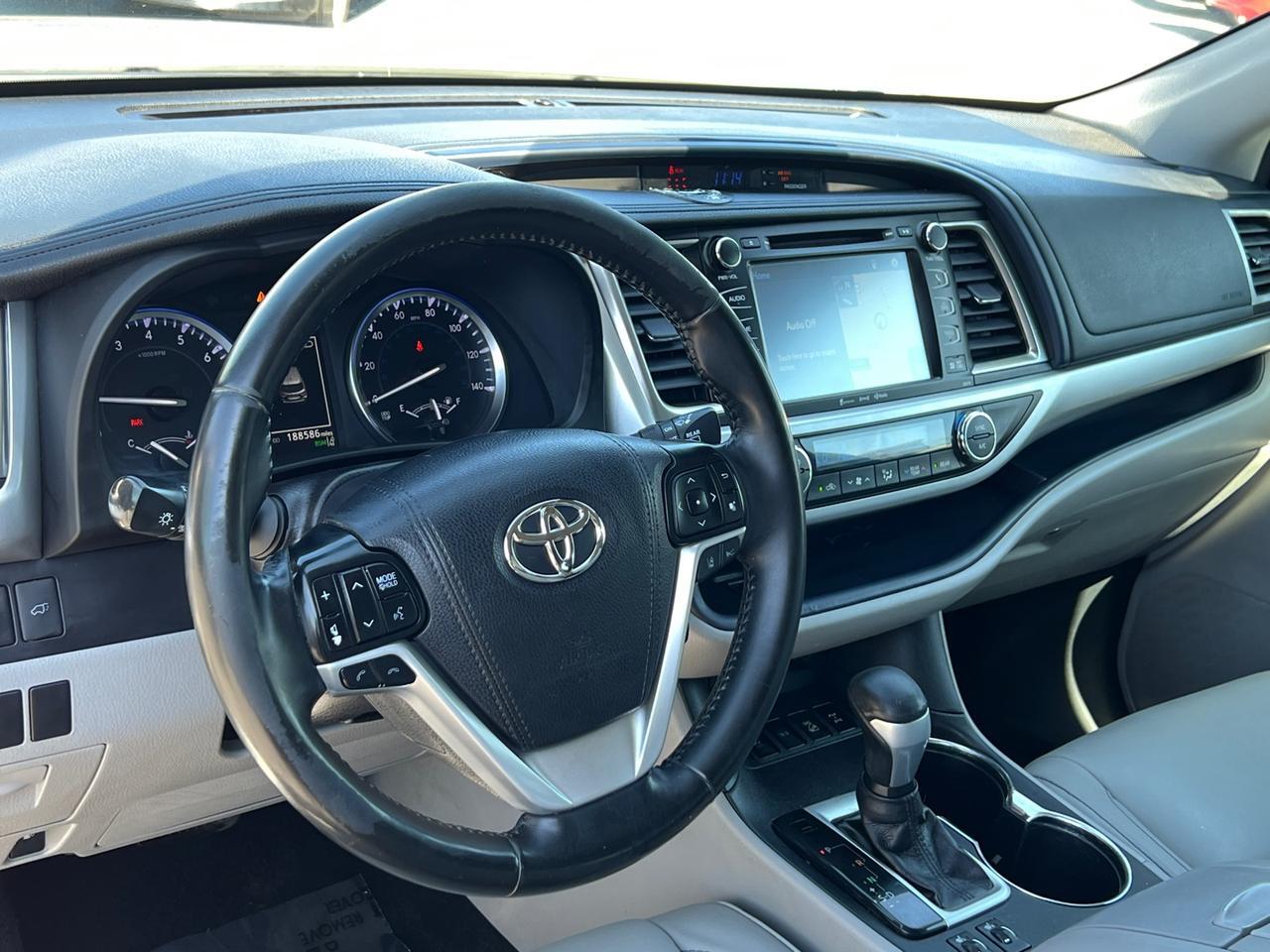 2017 Toyota Highlander XLE Hagerstown MD