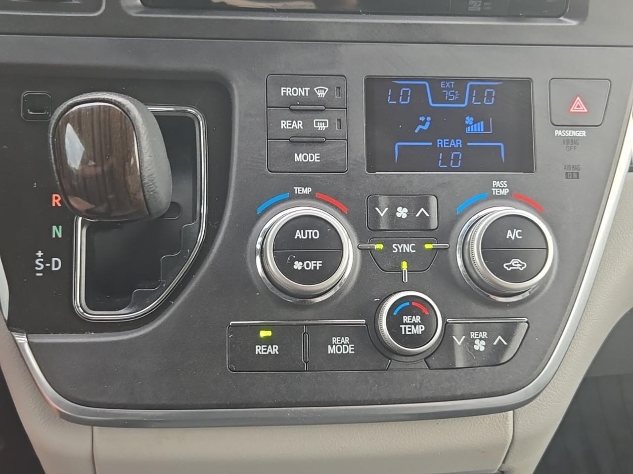 2017 Toyota Sienna XLE Premium 8 Passenger Stafford VA