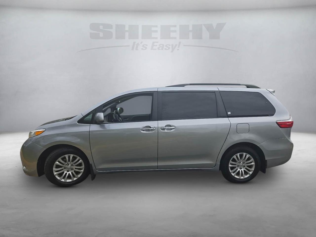 2017 Toyota Sienna XLE Premium 8 Passenger Stafford VA