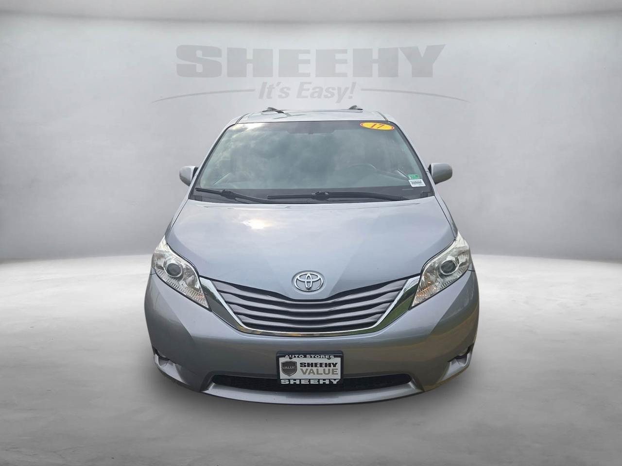 2017 Toyota Sienna XLE Premium 8 Passenger Stafford VA