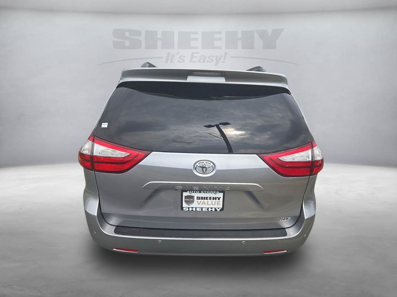 2017 Toyota Sienna XLE Premium 8 Passenger Stafford VA