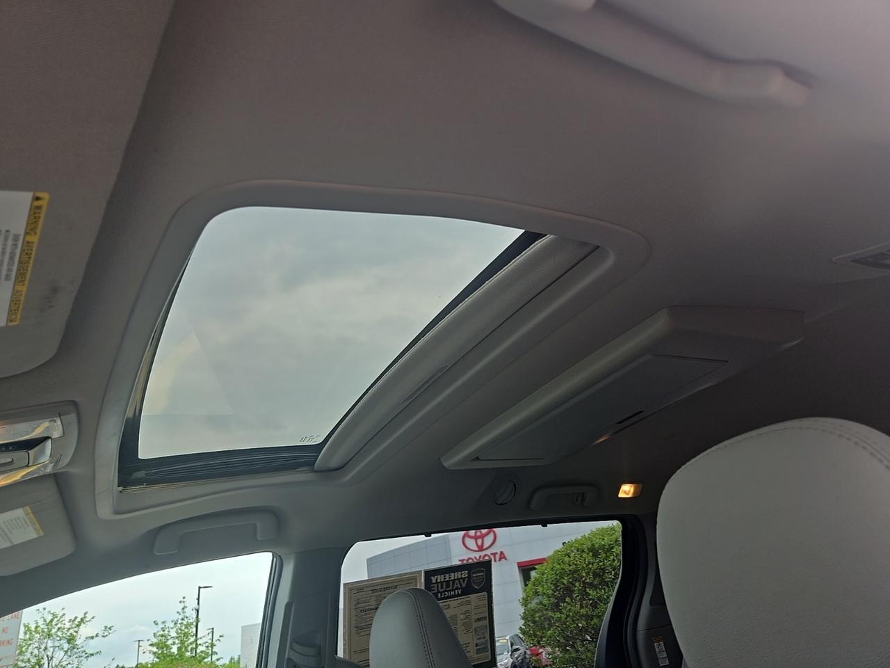 2017 Toyota Sienna XLE Premium 8 Passenger Stafford VA