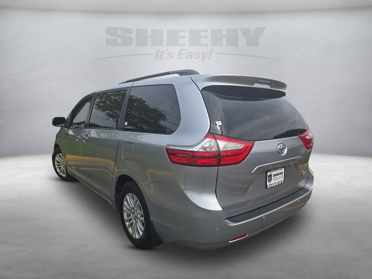 2017 Toyota Sienna XLE Premium 8 Passenger Stafford VA