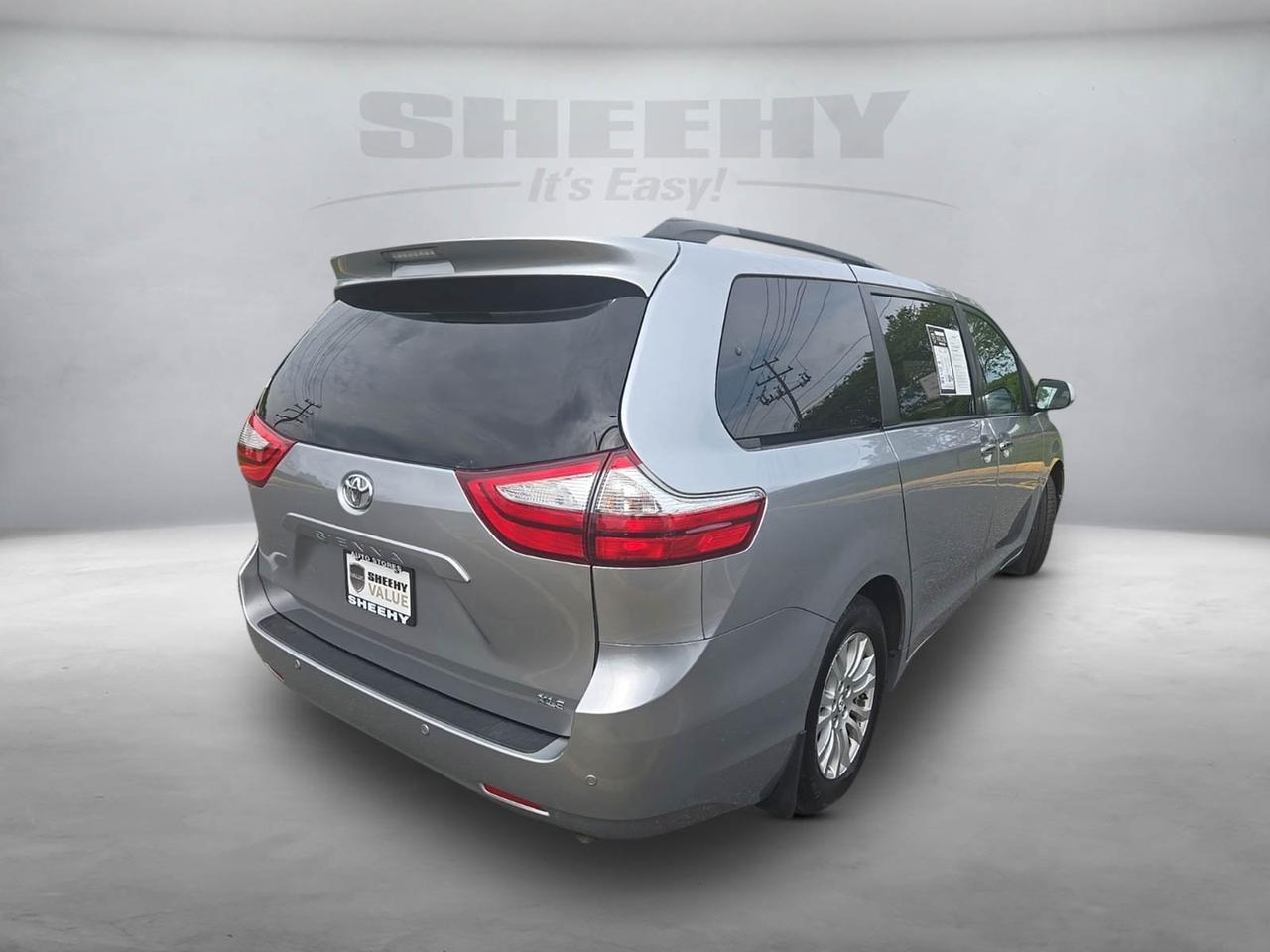 2017 Toyota Sienna XLE Premium 8 Passenger Stafford VA