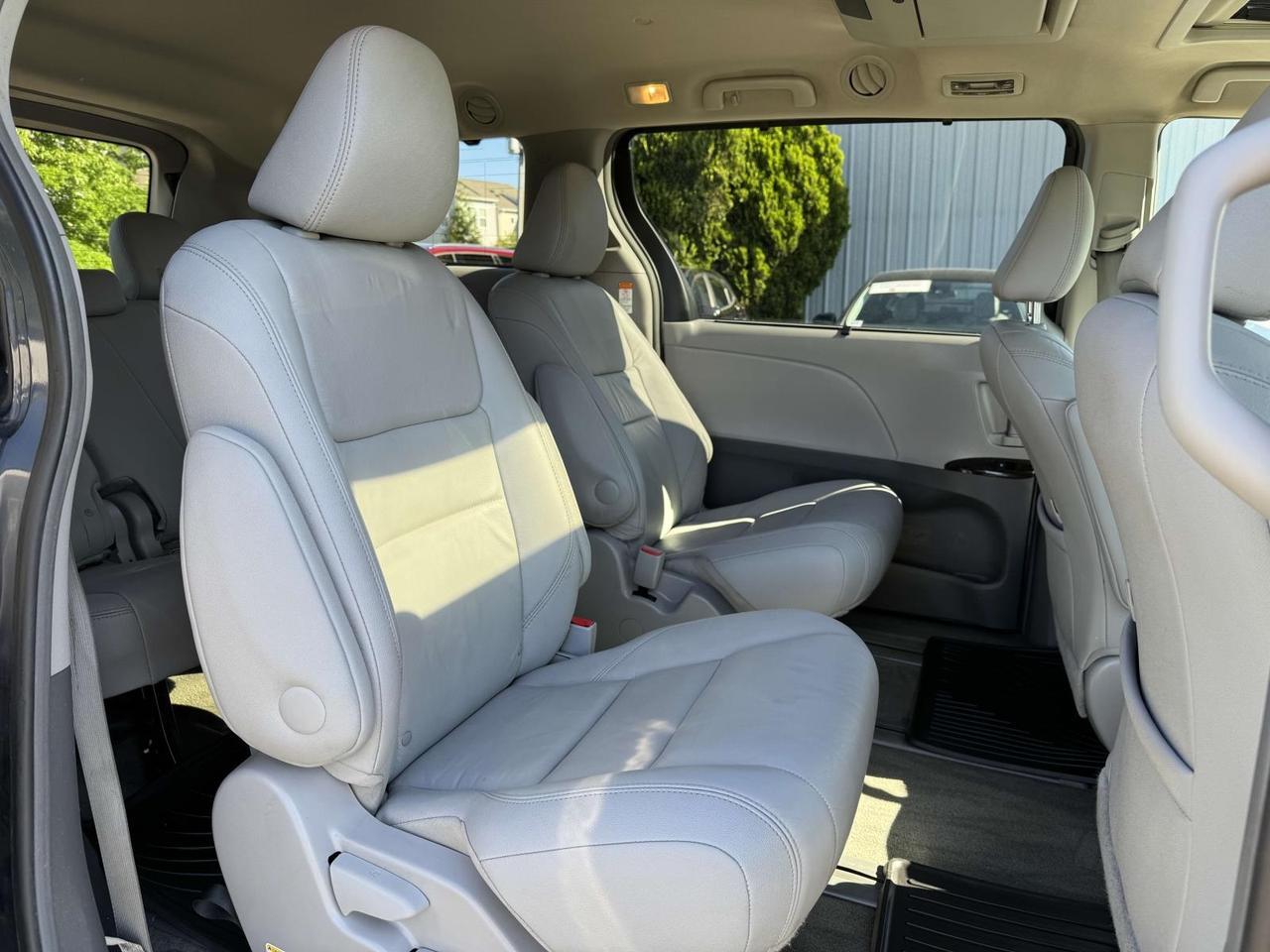 2017 Toyota Sienna XLE Fredericksburg VA