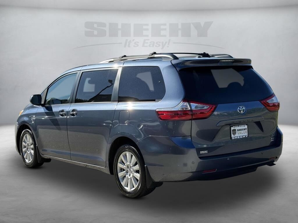 2017 Toyota Sienna XLE Fredericksburg VA