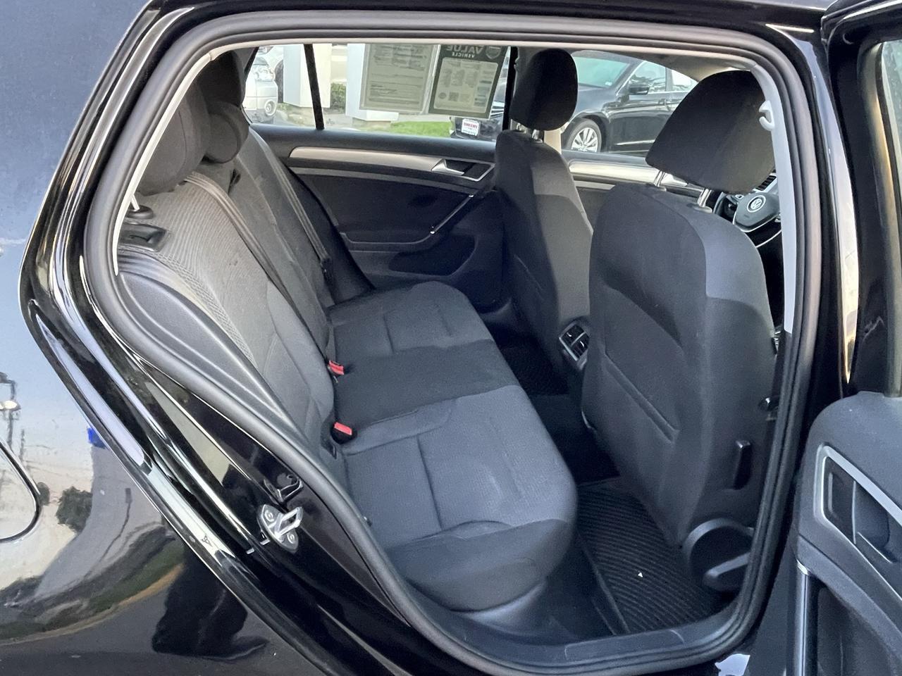 2017 Volkswagen Golf TSI S 4-Door Alexandria VA