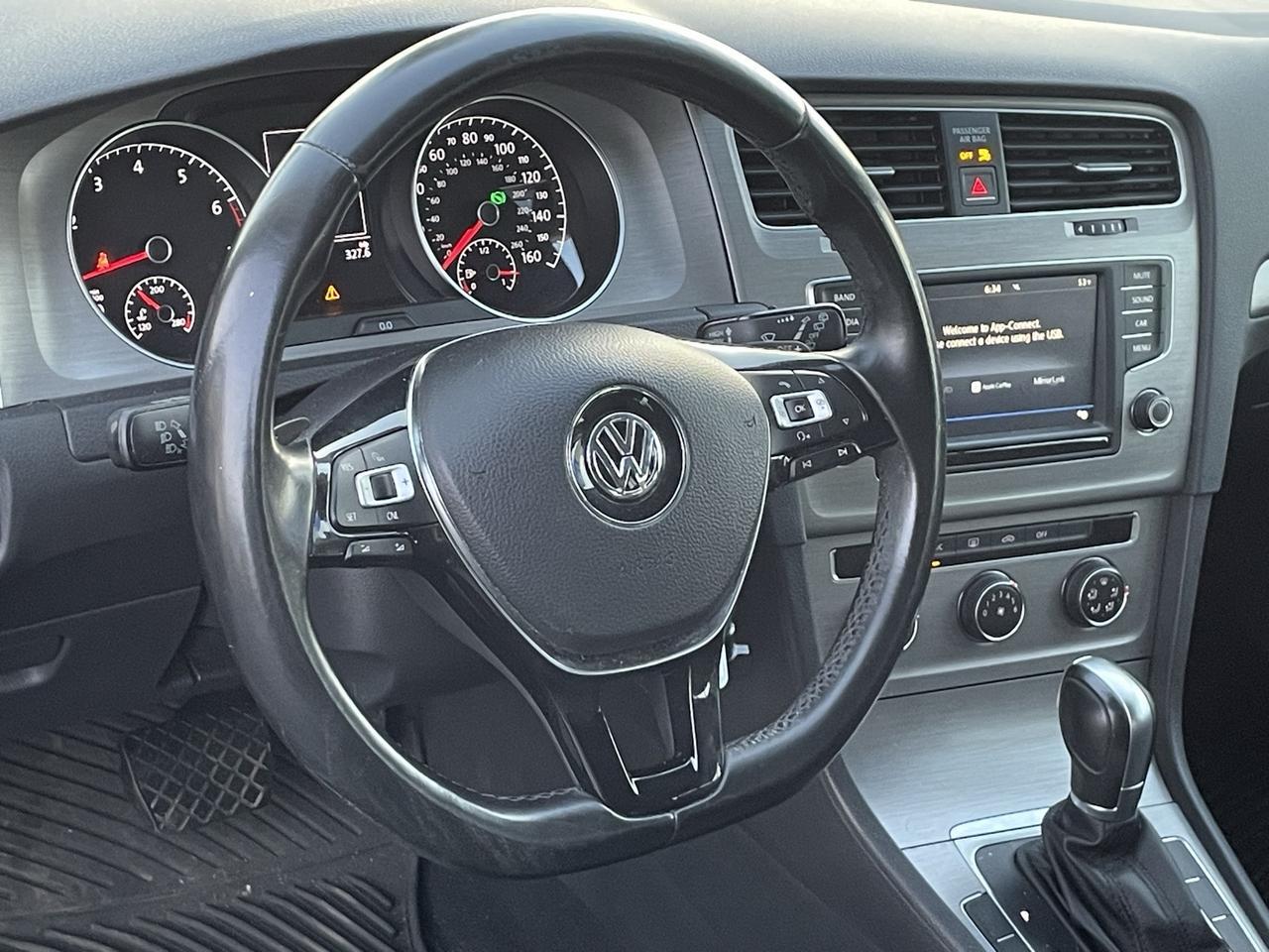 2017 Volkswagen Golf TSI S 4-Door Alexandria VA