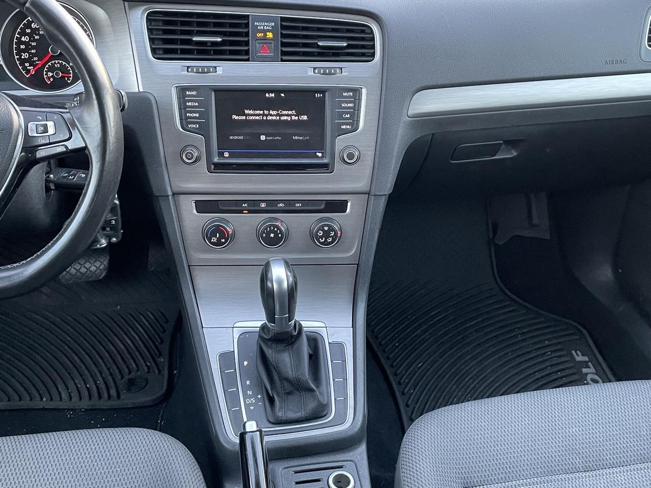 2017 Volkswagen Golf TSI S 4-Door Alexandria VA