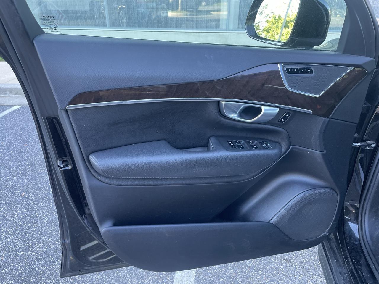 2017 Volvo XC90 T6 Momentum Annapolis MD