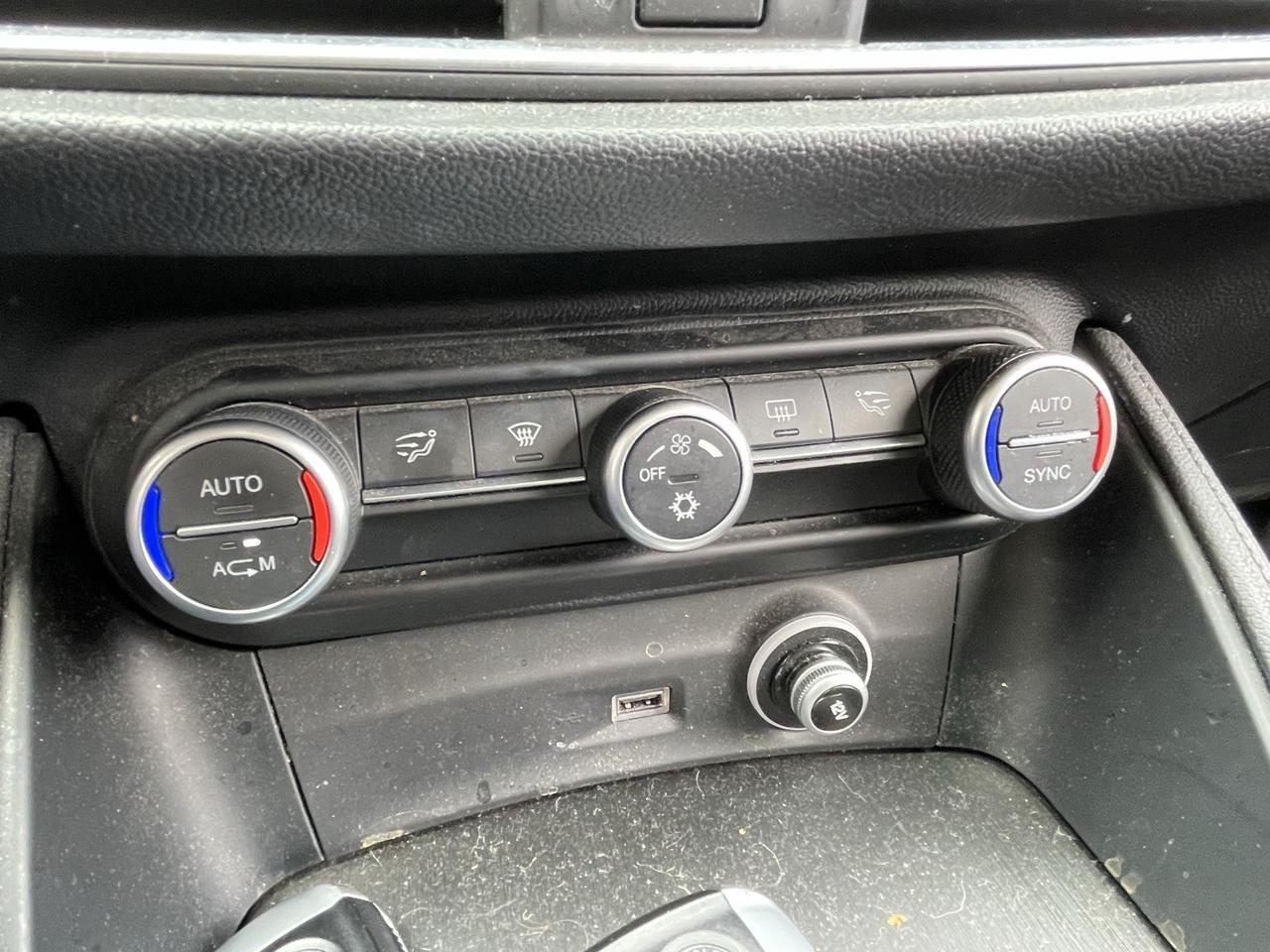 2018 Alfa Romeo Stelvio Base Alexandria VA