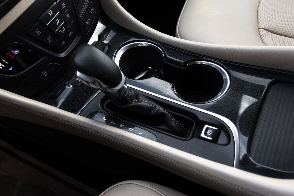 2018 Buick Envision Essence Kenosha WI