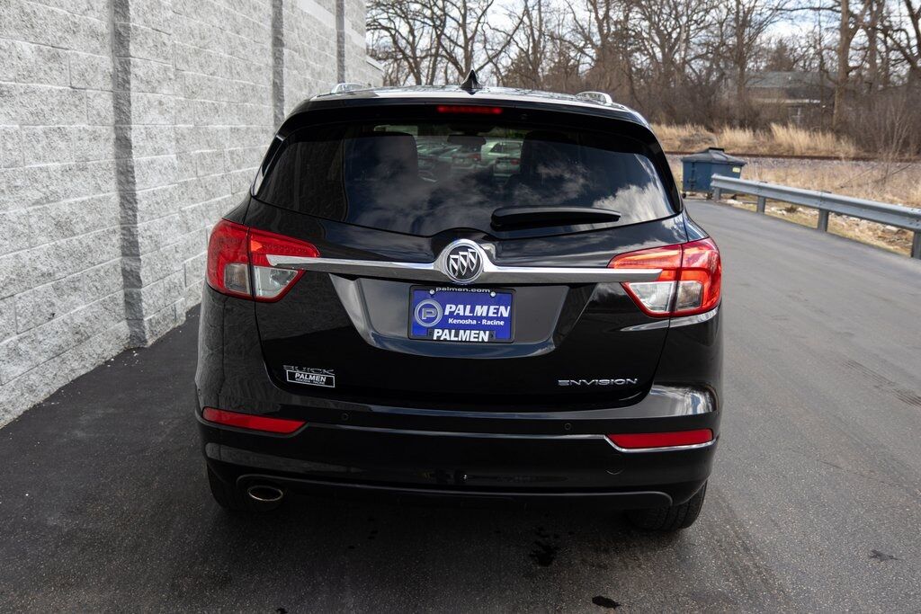 2018 Buick Envision Essence Kenosha WI