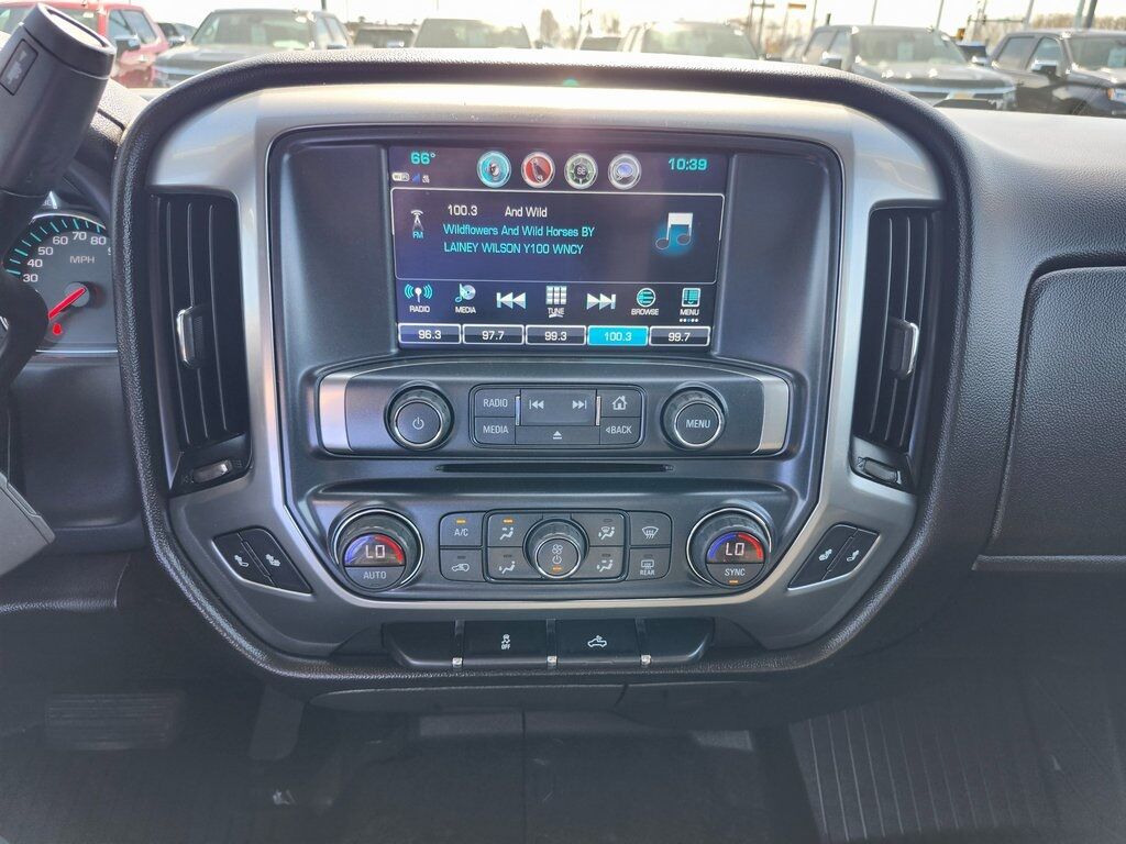 2018 Chevrolet Silverado 1500 LT LT1 Green Bay WI