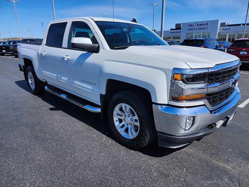 2018 Chevrolet SILVERADO 1500 LT LT1