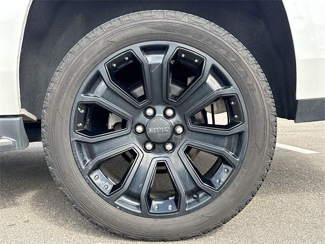 2018 GMC Yukon XL Denali Quincy MA