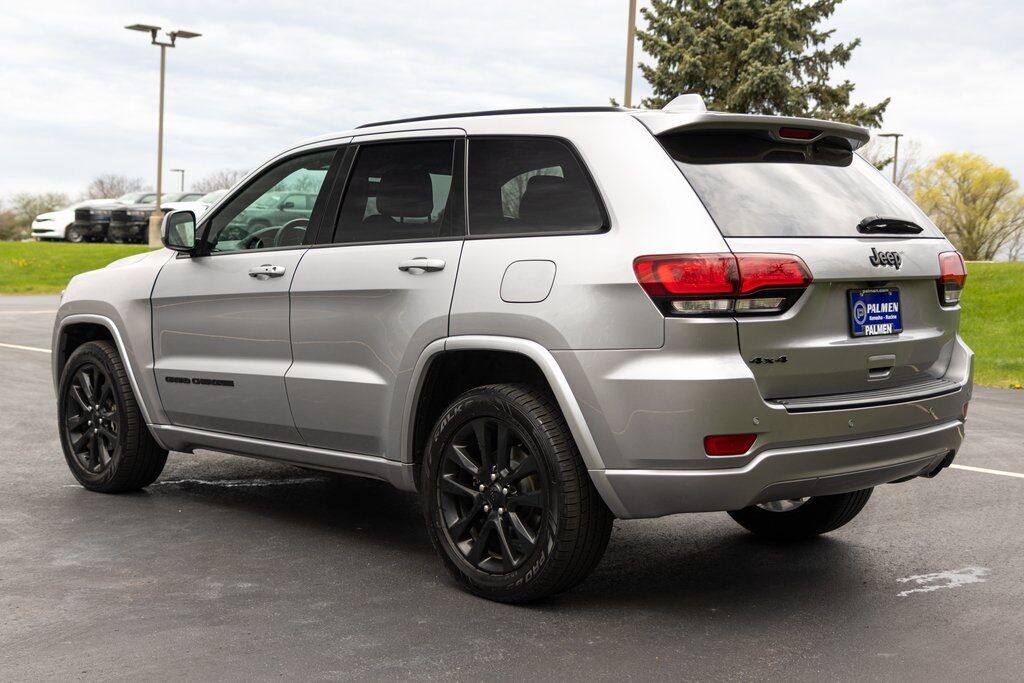 2018 Jeep Grand Cherokee Altitude Racine WI