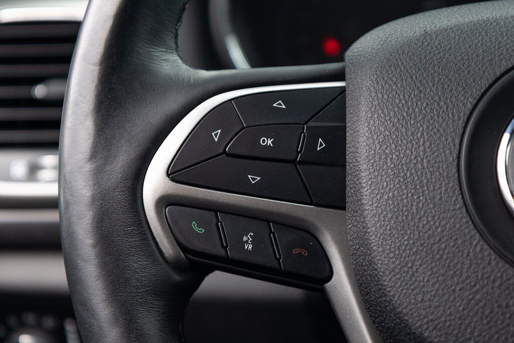 2018 Jeep Grand Cherokee Altitude Racine WI
