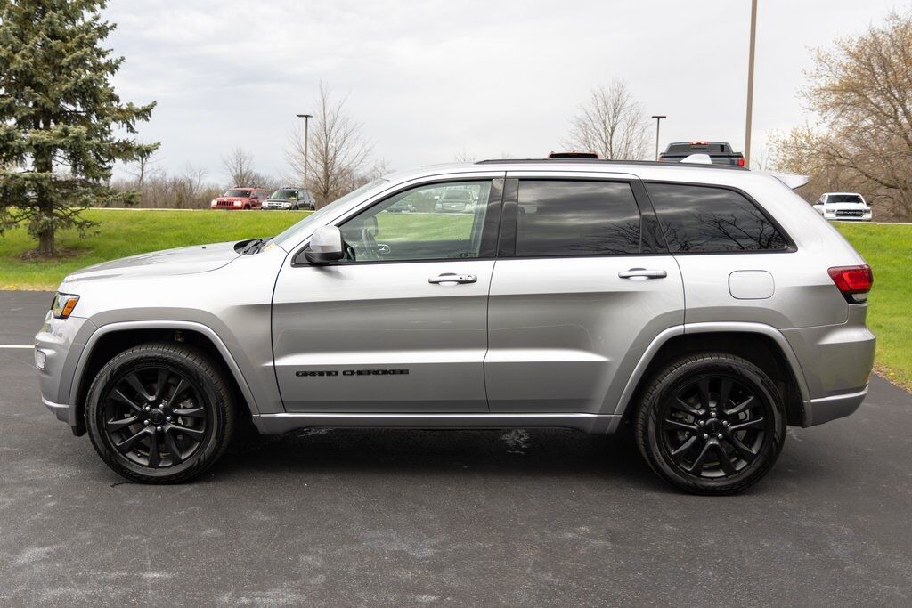 2018 Jeep Grand Cherokee Altitude Racine WI
