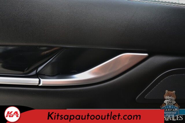 2018 Maserati Ghibli S Q4 GranLusso / AWD / AutoStart / Heated & Cooled Leather Seats / Sunroof / Harman Kardon Speakers / Blind Spot Alert / Bluetooth / Backup Camera / Keyless Entry & Start / 24 MPG Banglore