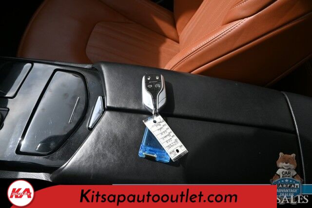 2018 Maserati Ghibli S Q4 GranLusso / AWD / AutoStart / Heated & Cooled Leather Seats / Sunroof / Harman Kardon Speakers / Blind Spot Alert / Bluetooth / Backup Camera / Keyless Entry & Start / 24 MPG Banglore