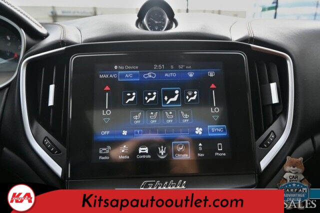 2018 Maserati Ghibli S Q4 GranLusso / AWD / AutoStart / Heated & Cooled Leather Seats / Sunroof / Harman Kardon Speakers / Blind Spot Alert / Bluetooth / Backup Camera / Keyless Entry & Start / 24 MPG Banglore