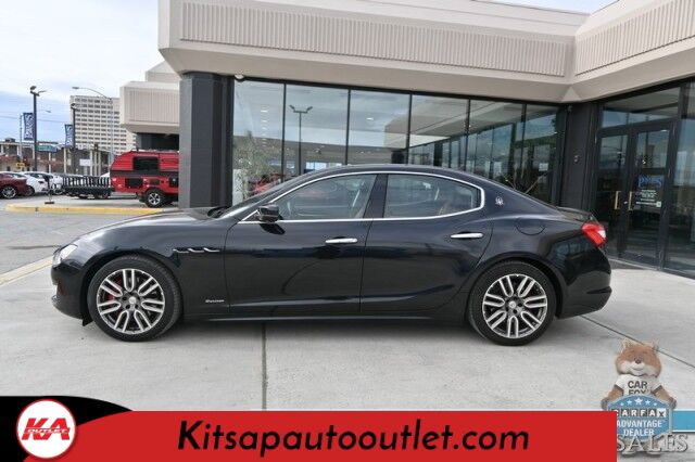 2018 Maserati Ghibli S Q4 GranLusso / AWD / AutoStart / Heated & Cooled Leather Seats / Sunroof / Harman Kardon Speakers / Blind Spot Alert / Bluetooth / Backup Camera / Keyless Entry & Start / 24 MPG Banglore