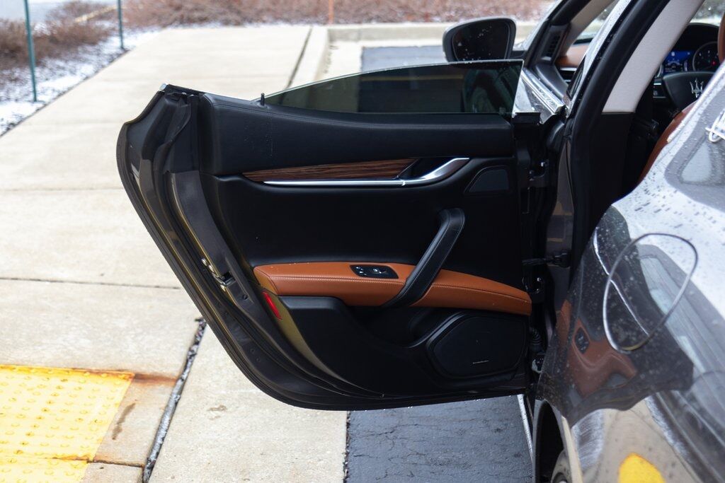 2018 Maserati Ghibli S Q4 GranLusso Kenosha WI