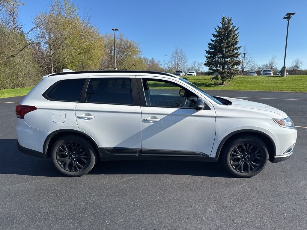 2018 Mitsubishi Outlander LE Racine WI