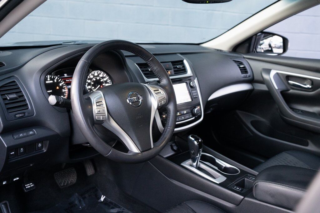 2018 Nissan Altima 2.5 SV White Marsh MD