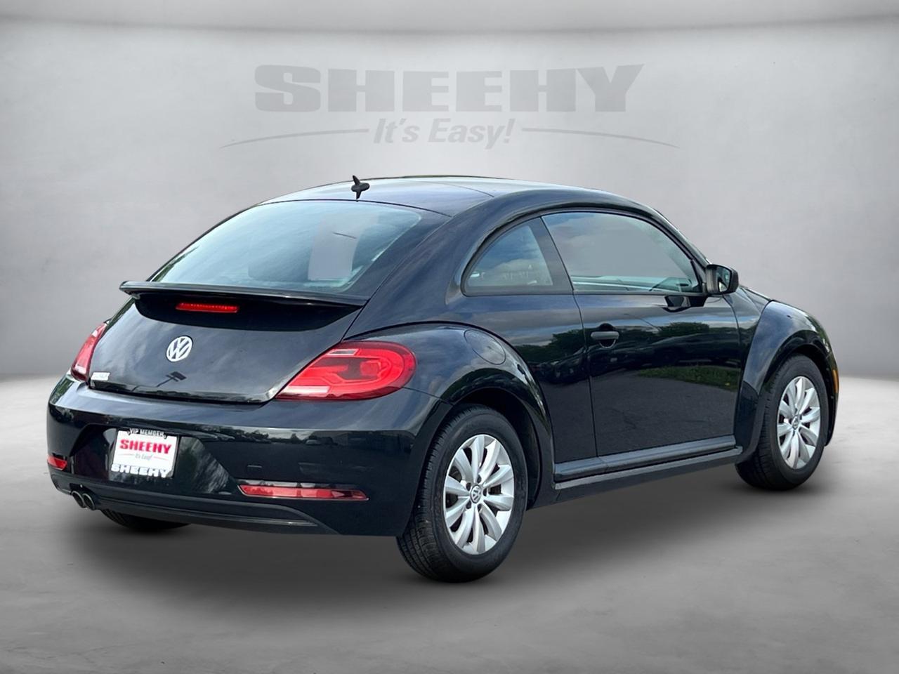 2018 Volkswagen Beetle 2.0T S Hagerstown MD