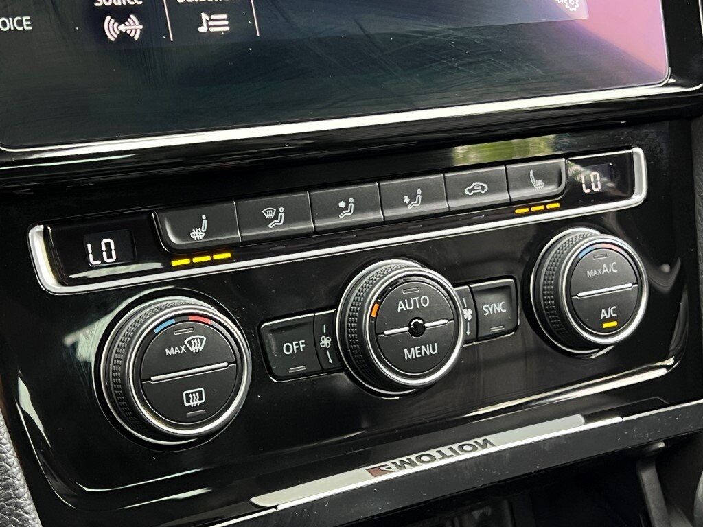 2018 Volkswagen Golf R DCC &amp; Navigation 4Motion Springfield VA