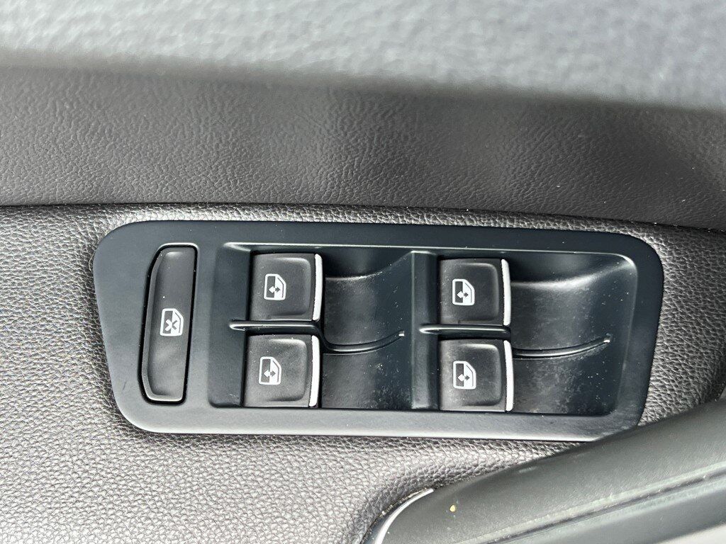 2018 Volkswagen Golf R DCC &amp; Navigation 4Motion Springfield VA