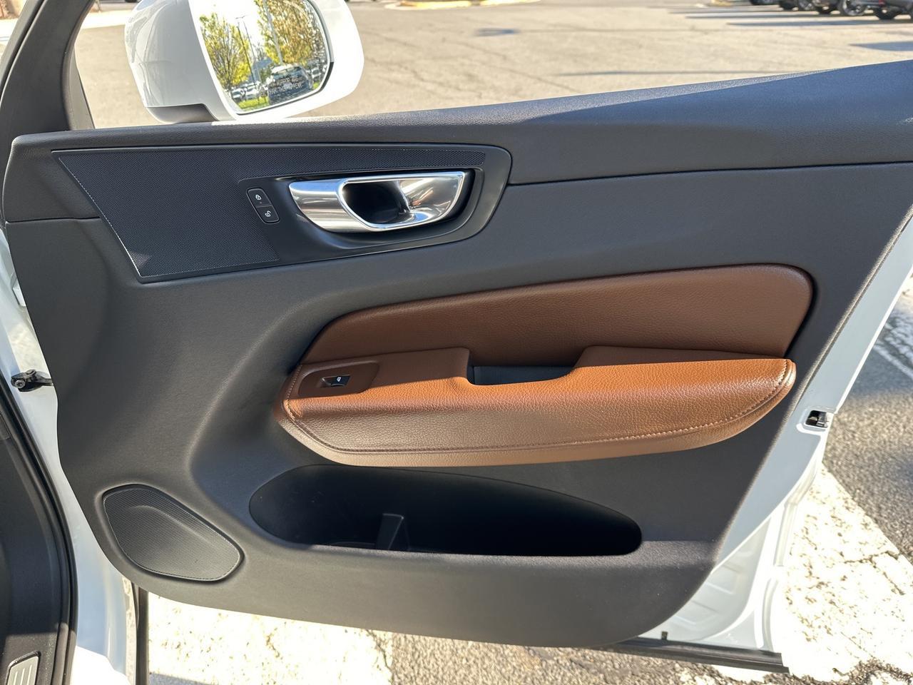 2018 Volvo XC60 T6 Momentum Chantilly VA