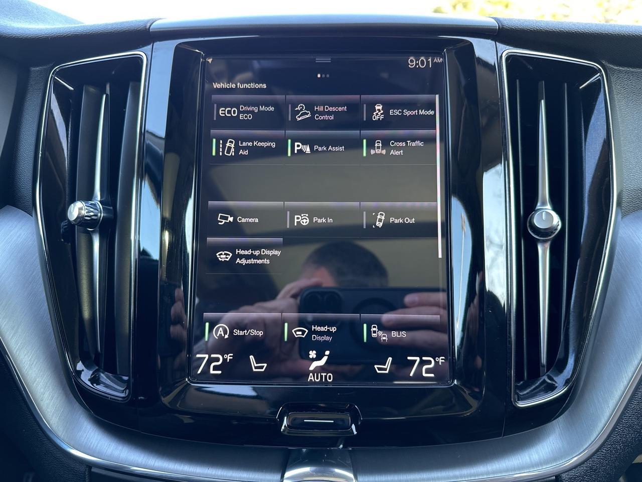 2018 Volvo XC60 T6 Momentum Chantilly VA