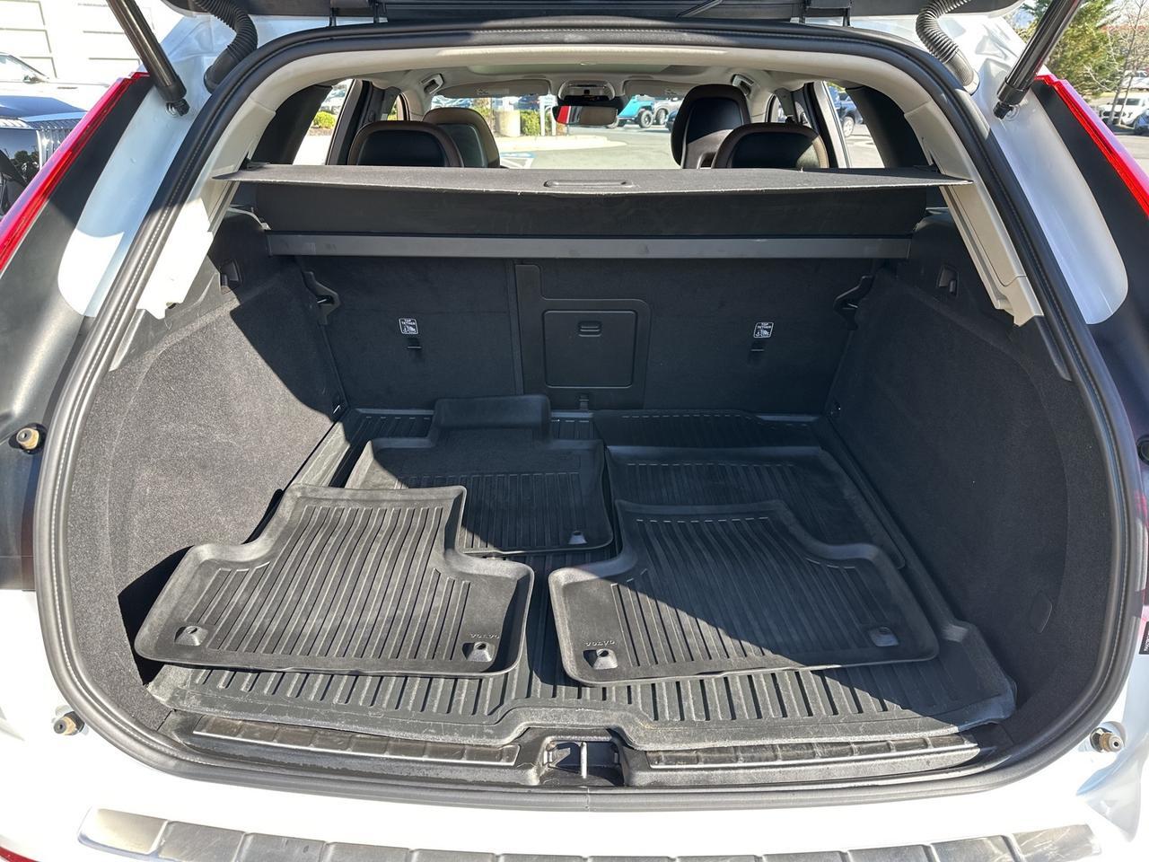 2018 Volvo XC60 T6 Momentum Chantilly VA