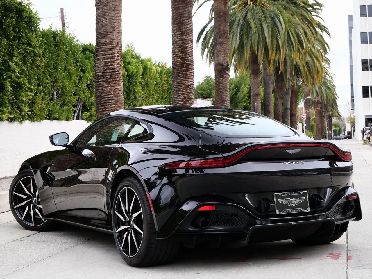 2019 Aston Martin Vantage