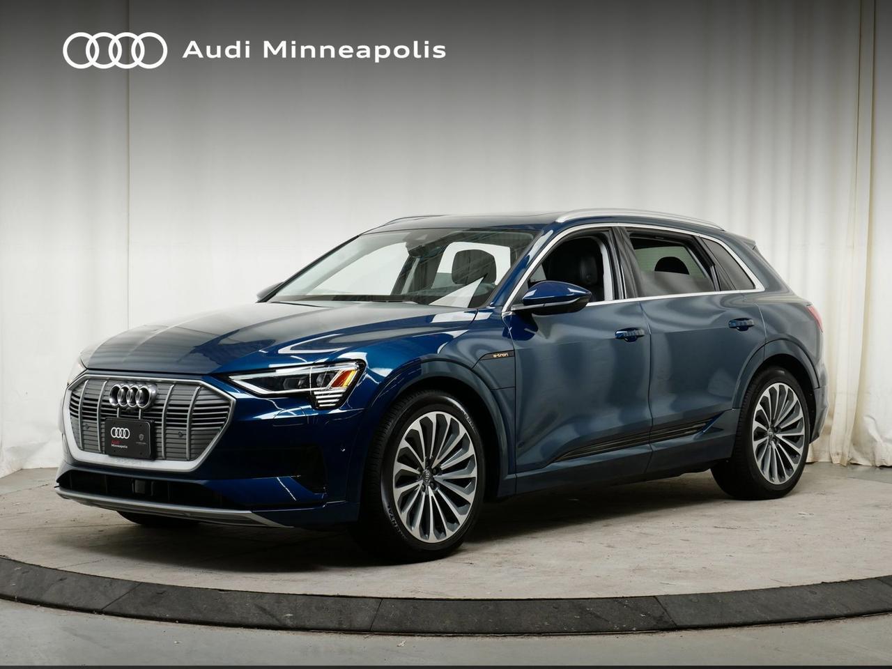 2019 Audi e-tron Prestige