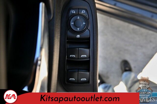 2019 Chevrolet Equinox LT / AWD / Auto Start / Power & Heats Front Cloth Seats / Apple CarPlay & Android Auto / Back Up Camera / Cruise Control / Keyless Entry & Start / Alloy Wheels / 28 MPG / Tow Pkg Banglore