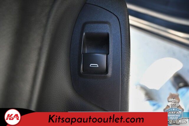 2019 Chevrolet Equinox LT / AWD / Auto Start / Power & Heats Front Cloth Seats / Apple CarPlay & Android Auto / Back Up Camera / Cruise Control / Keyless Entry & Start / Alloy Wheels / 28 MPG / Tow Pkg Banglore