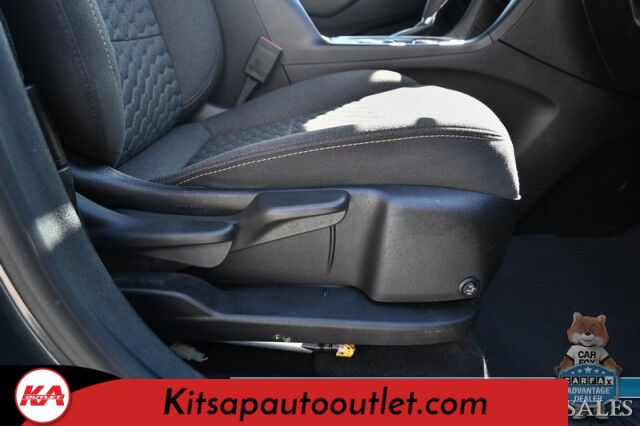 2019 Chevrolet Equinox LT / AWD / Auto Start / Power & Heats Front Cloth Seats / Apple CarPlay & Android Auto / Back Up Camera / Cruise Control / Keyless Entry & Start / Alloy Wheels / 28 MPG / Tow Pkg Banglore