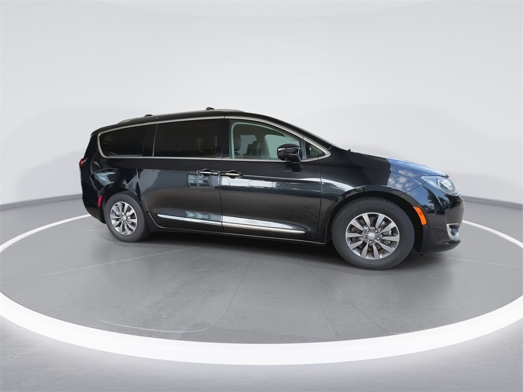 2019 Chrysler Pacifica Touring L Plus Quincy MA